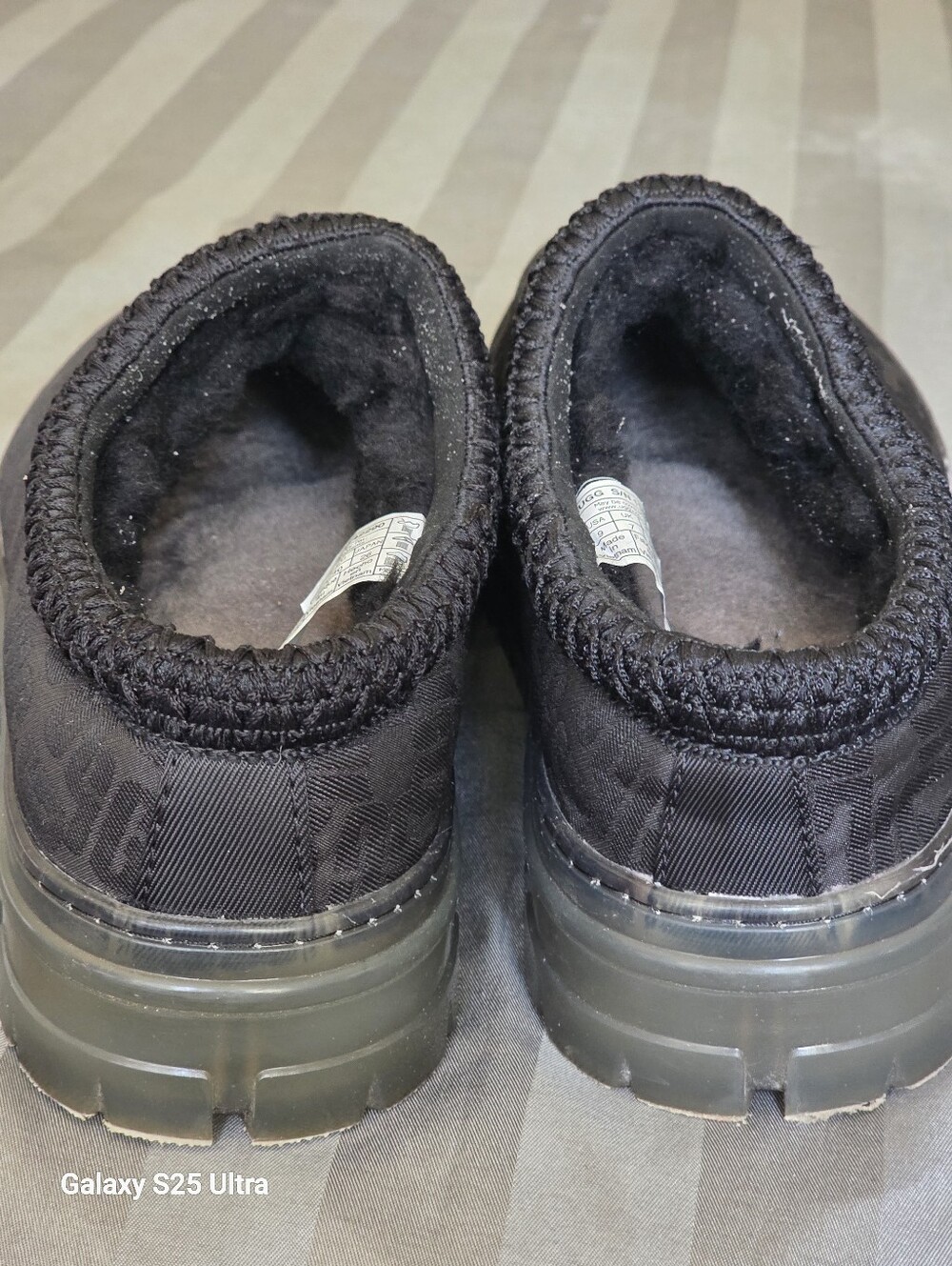 UGG TASMAN Graphic Monogram Slipper 💥NEW MODEL💥 - Picture 3 of 10